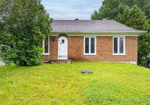 Bungalow for sale - 1116 Côte Chateaubriand, La Haute-Saint-Charles, G3K1C2