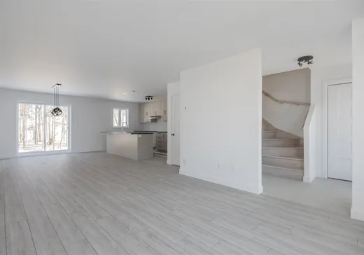 Maison à vendre - 9061 Rue Chauvet, Chicoutimi-Jonquière, G2K 1L1