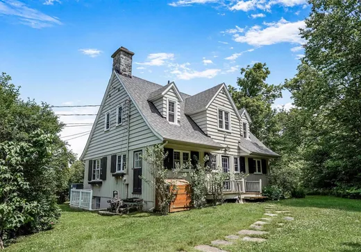 Maison à vendre - 2740 Route 329 N., Sainte-Agathe-des-Monts, J8C 3W4