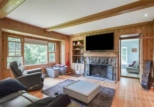 Maison à vendre - 2740 Route 329 N., Sainte-Agathe-des-Monts, J8C 3W4
