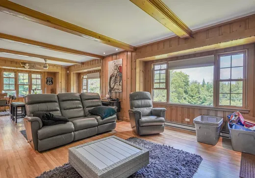 Maison à vendre - 2740 Route 329 N., Sainte-Agathe-des-Monts, J8C 3W4