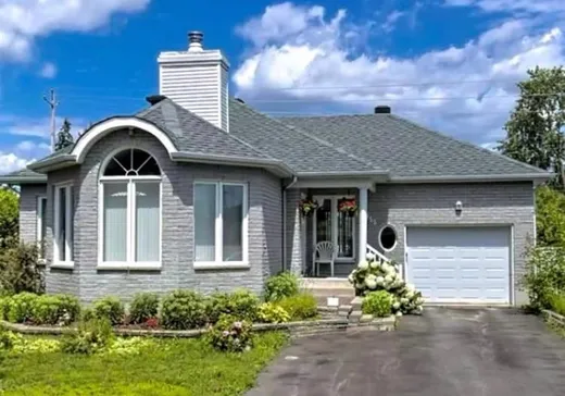 Bungalow à vendre - 655A Rue Alfred-DesRochers, Boisbriand, J7G3K3