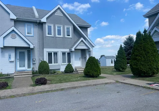Maison à étages à vendre - 149 Boul. Primeau, App. 5, Châteauguay, J6K5C8