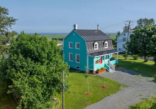 House for sale - 8 Rue Talbot, L'Isle-Verte, G0L 1K0