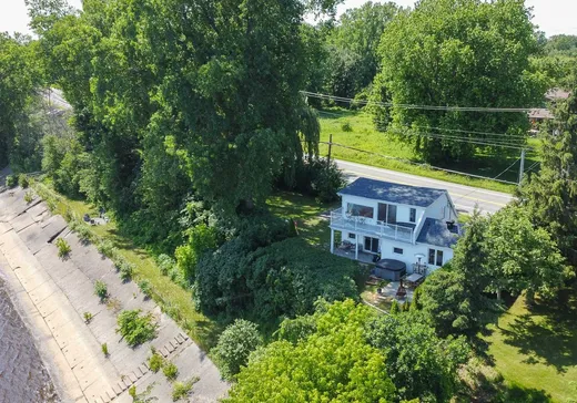 Two or more stories for sale - 3500 Rue Notre-Dame E., Trois-Rivières, G8V1Z2