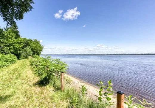 Maison à vendre - 3500 Rue Notre-Dame E., Trois-Rivières, G8V 1Z2