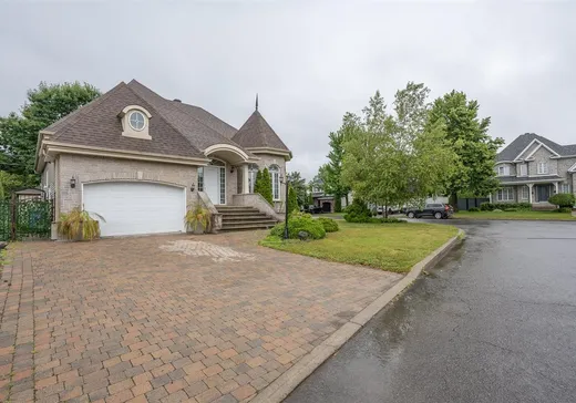 House for sale - 2 Rue des Cortinaires, Blainville, J7C 5W3