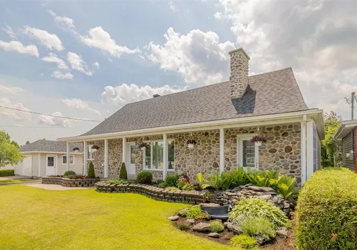 Maison à vendre - 11 Rue Sauveur-Patry, St-Alban, G0A 3B0