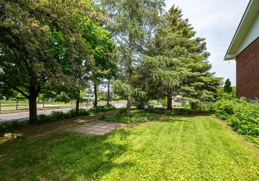 Maison à vendre - 10 Rue de la Forêt, La Prairie, J5R 4H5