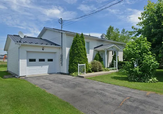 Bungalow for sale - 132 Rue Cunningham, Godmanchester, J0S1H0