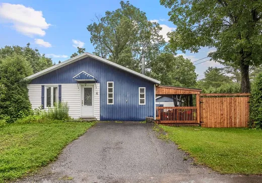 Bungalow à vendre - 4 Rue des Bouleaux, Ste-Brigitte-De-Laval, G0A3K0
