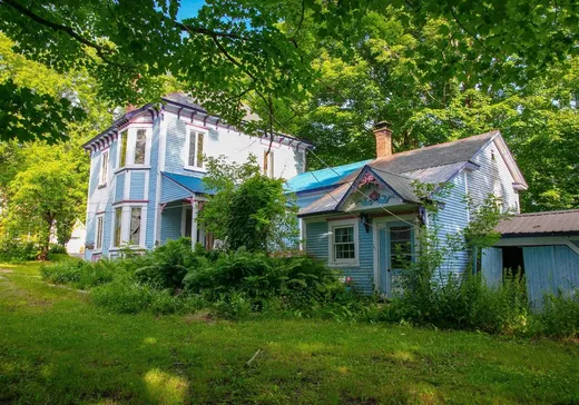 Maison à étages à vendre - 24 Av. de Melbourne N., Pointe-Claire (Île de Montréal), J0B2H0