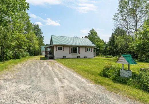 Maison à vendre - 4045 Ch. Rhéaume, Sherbrooke, J1R 0A2