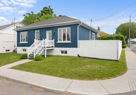 Maison à vendre - 206 Rue St-Leon, Cap-De-La-Madeleine, G8T 6P4