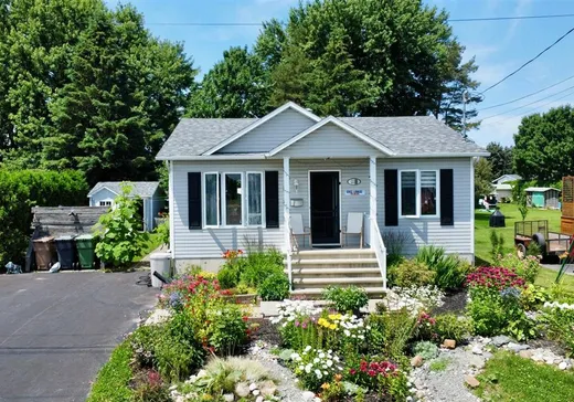 Bungalow for sale - 2120 Rue Huberdeault, Drummondville, J2B0A2