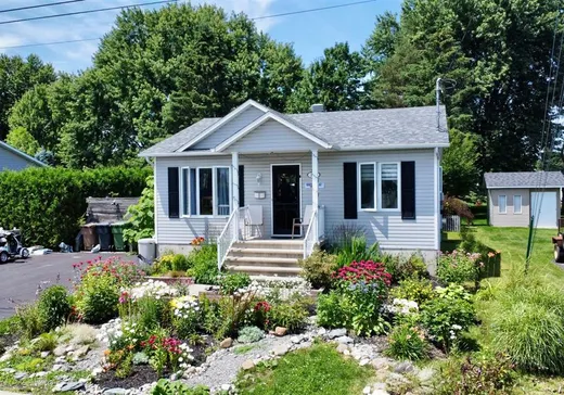Maison à vendre - 2120 Rue Huberdeault, Drummondville, J2B 0A2