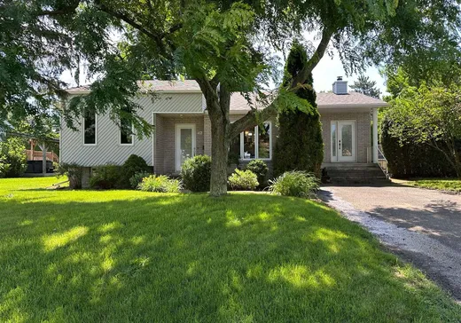 Maison à vendre - 42 Rue Lapierre, Victoriaville, G6P 9E7
