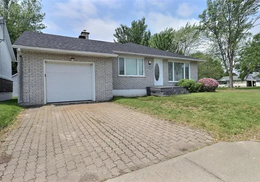 Bungalow à vendre - 259 Rue des Érables, Cap-De-La-Madeleine, G8T5H2
