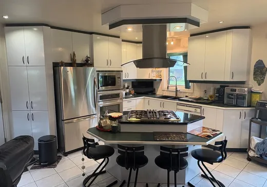 Maison à vendre - 1141 Place des Cormiers, Valcourt, J0E 2L0