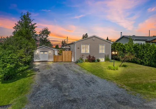 Bungalow for sale - 231 Rue St-Michel-Archange, Sherbrooke, J1R0C3