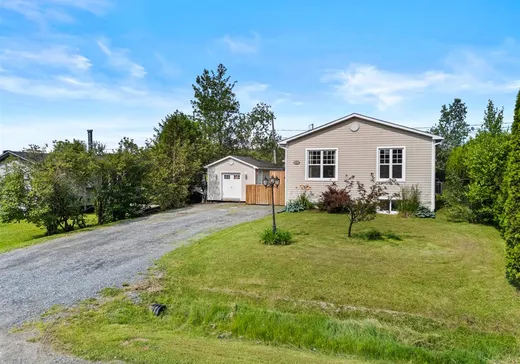 House for sale - 231 Rue St-Michel-Archange, Sherbrooke, J1R 0C3