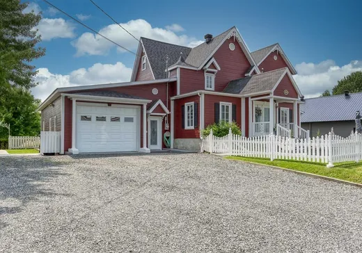 Maison à vendre - 990 Rue Ste-Anne, Yamachiche, G0X 3L0