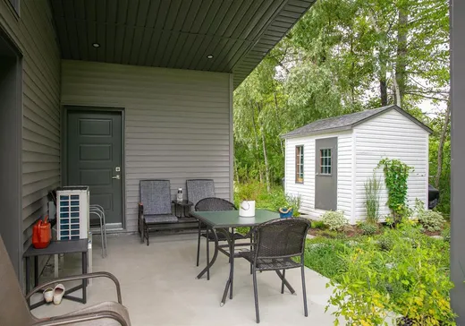 Maison à vendre - 51 Rue des Tailleurs-de-Pierre, Stanstead, J0B 3E4