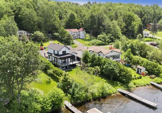 Two or more stories for sale - 185 Rue du Val-Joli, Ste-Catherine-De-Hatley, J0B1W0