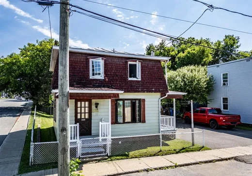 Maison à vendre - 18 Rue Marquette, Cap-De-La-Madeleine, G8T 6V1