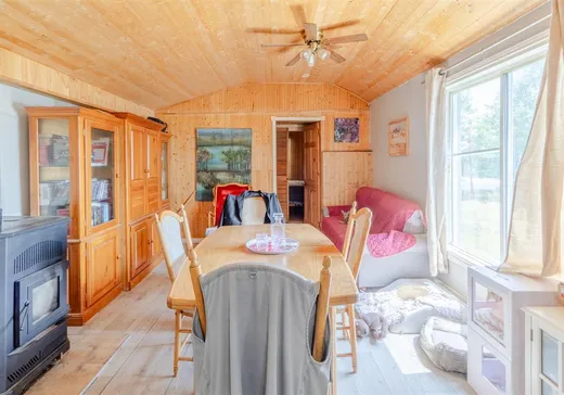 House for sale - 35 Rue de la Fabrique, Asbestos, J0A 1K0