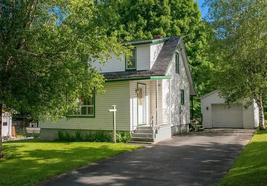House for sale - 21 Rue Pine, Danville, J0A 1A0
