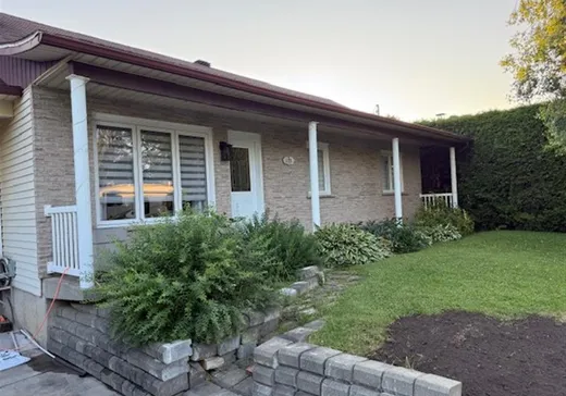 Maison à vendre - 1171 Rue de l'Aéroport, Sherbrooke, J1E 1E4