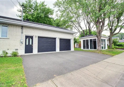 Maison à vendre - 126 Rue Notre-Dame, Drummondville, J2C 2L1