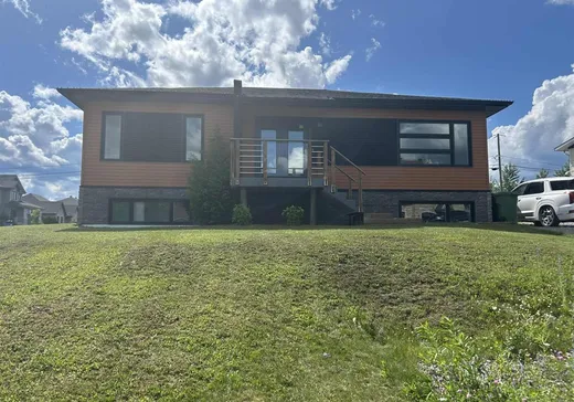 Bungalow à vendre - 80 Av. Victor, Rouyn-Noranda, J0Z1Y1
