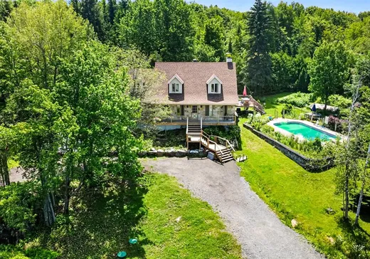 House for sale - 202 Ch. des Chênes, Ste-Anne-Des-Lacs, J0R 1B0