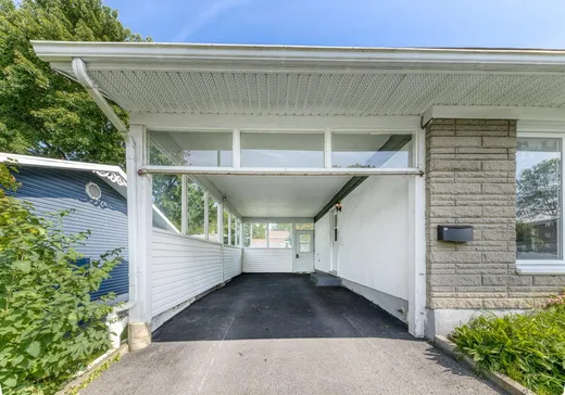 Maison à vendre - 230 Boul. Jean-Talon O., Ville de Québec, G1G 2M2