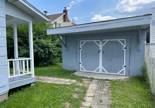 Maison à vendre - 710 Rue Castelnau, La Tuque, G9X 2P6