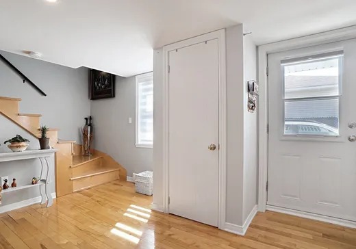 Maison à vendre - 100 Rue Ste-Anne, L'Épiphanie, J5X 3Z8
