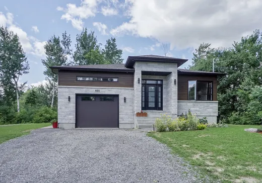 House for sale - 605 Prom. J.-Martin, Rivière-Beaudette, J0P 1R0