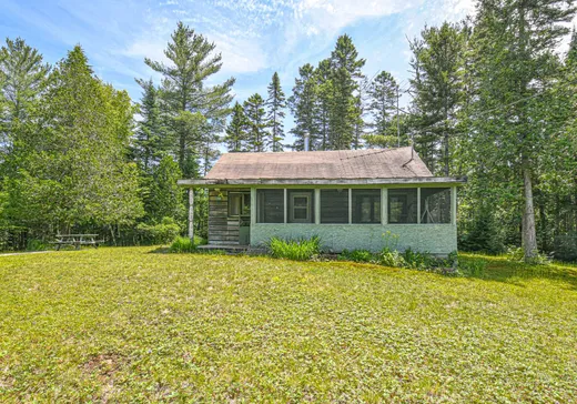 House for sale - 2140 Ch. Sicard, Ste-Lucie, J0T 2J0