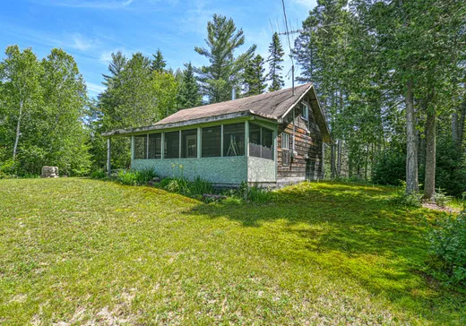 House for sale - 2140 Ch. Sicard, Ste-Lucie, J0T 2J0