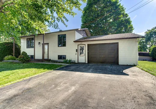 House for sale - 119 56e Avenue, Saint-Zotique, J0P 1Z0