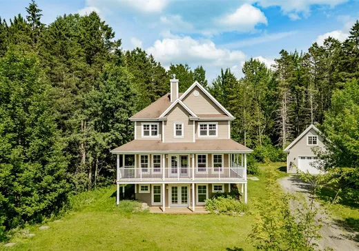 Maison à étages à vendre - 5917 Ch. de Val-du-Lac, Sherbrooke, J1N0E9