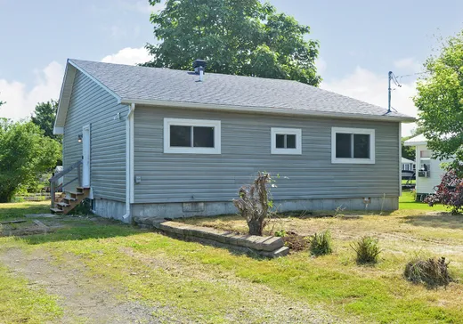 Two or more stories for sale - 603 148e Avenue, Saint-Anicet, J0S1M0
