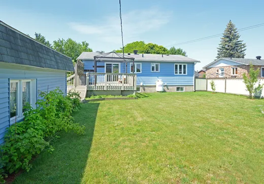 House for sale - 433 Rue Lionel-Groulx, Salaberry-de-Valleyfield, J6T 5E5