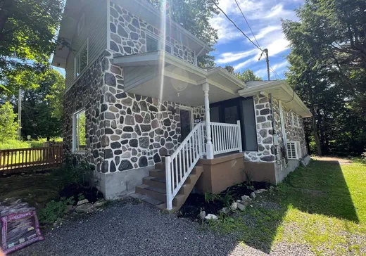 Maison à étages à vendre - 84 Rue Dumoulin, Saint-Christophe-D'Arthabaska, G6S0P5