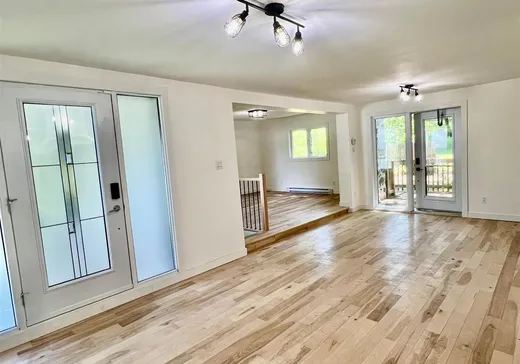 Maison à vendre - 84 Rue Dumoulin, Saint-Christophe-D'Arthabaska, G6S 0P5
