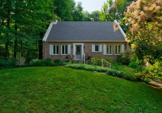 House for sale - 19 Rue des Rossignols, Granby, J2H 2J4