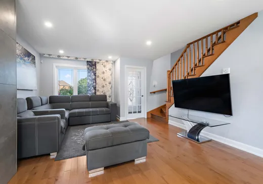 Maison à vendre - 18452 Rue Lagrange, Montréal (Pierrefonds-Roxborro), H9K 1R4