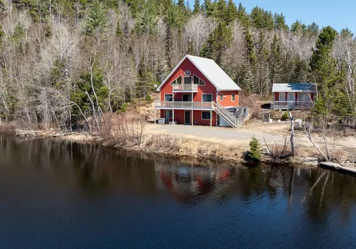 Maison à étages à vendre - 289-291 Rue de Port-aux-Quilles, St-Simeon, G0T1X0